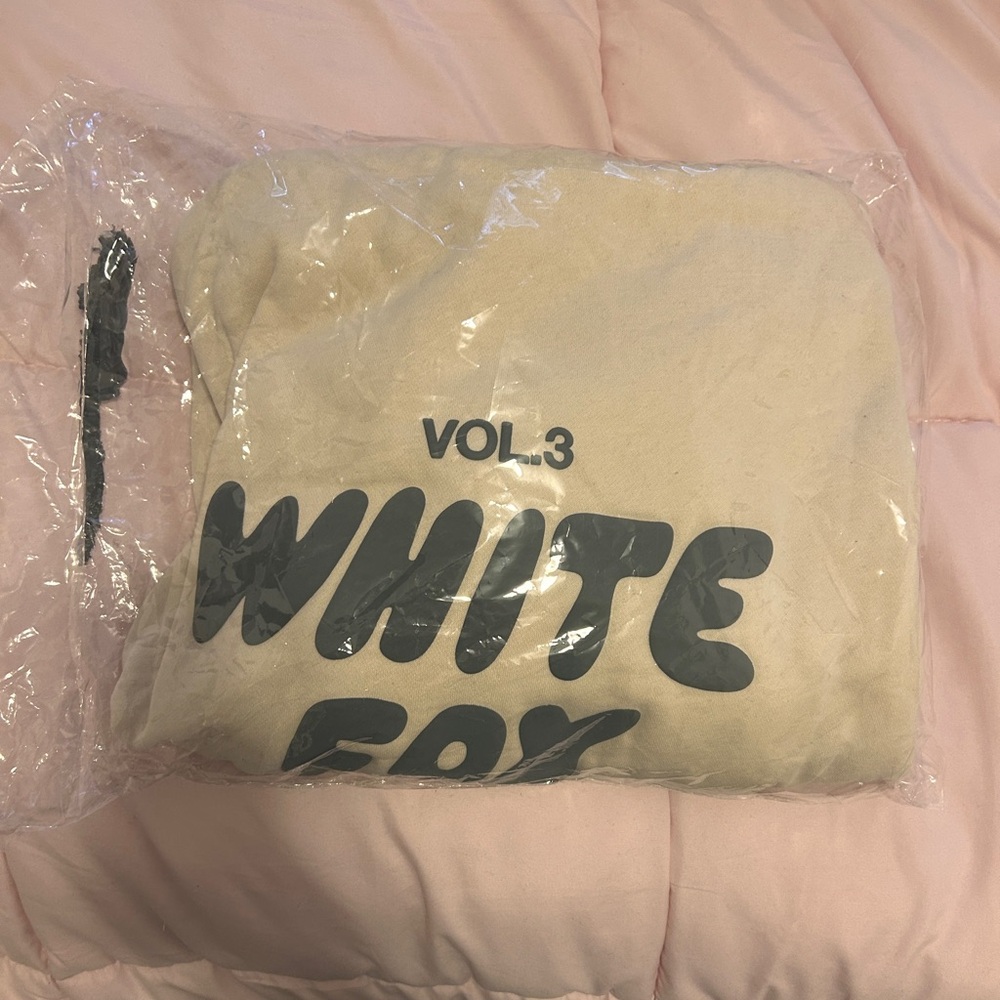 Original White Fox Season 3 M/L Hoodie